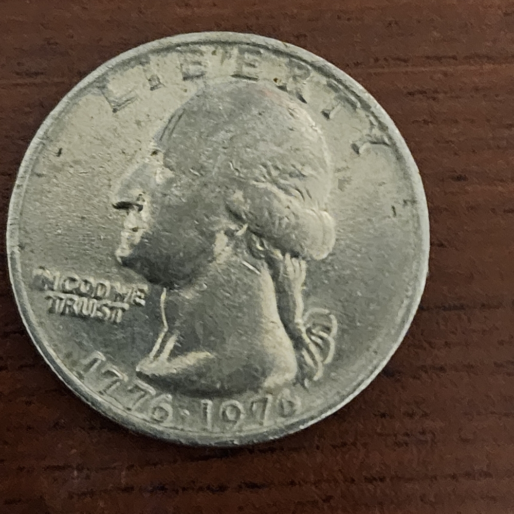 Vintage 1776-1976 Liberty Coin